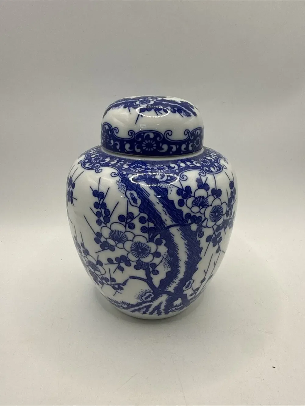 Blue & White Porcelain Floral Ginger Jar Style Lidded Jar Made in Japan *